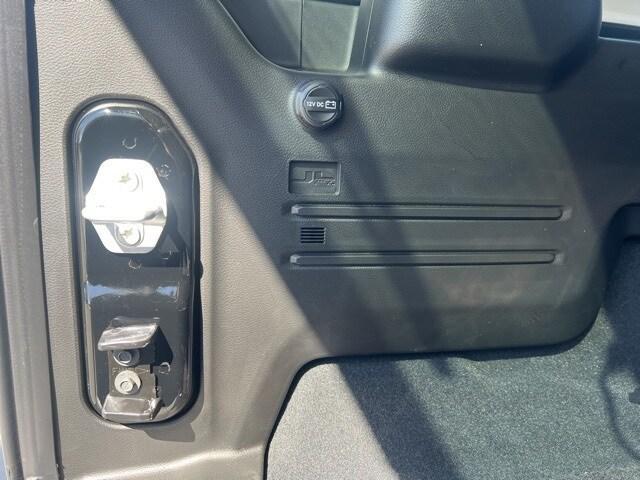 new 2025 Jeep Wrangler car, priced at $50,492