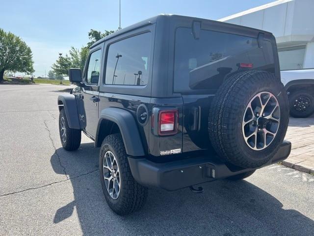 new 2025 Jeep Wrangler car, priced at $38,752