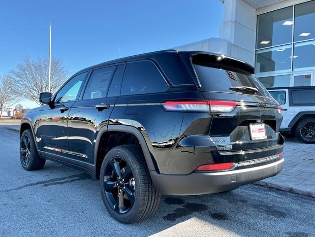 new 2025 Jeep Grand Cherokee car, priced at $43,481