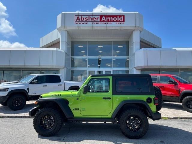 new 2025 Jeep Wrangler car, priced at $42,111