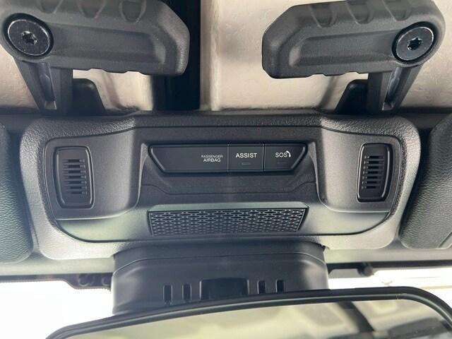 new 2025 Jeep Wrangler car, priced at $52,175