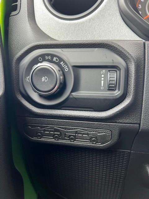 new 2025 Jeep Wrangler car, priced at $52,175