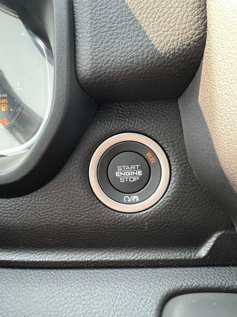 new 2025 Ram 1500 car, priced at $44,337