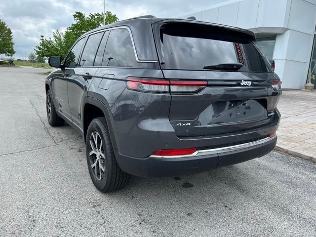 new 2025 Jeep Grand Cherokee car, priced at $40,631