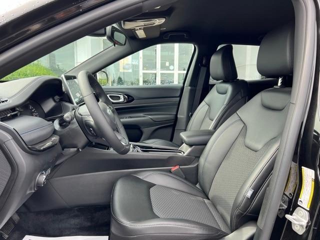 new 2025 Jeep Compass car, priced at $27,458