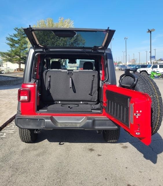new 2025 Jeep Wrangler car, priced at $37,362