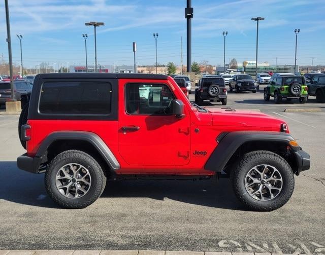 new 2025 Jeep Wrangler car, priced at $37,362