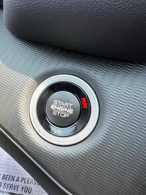 new 2025 Jeep Grand Cherokee car, priced at $39,260