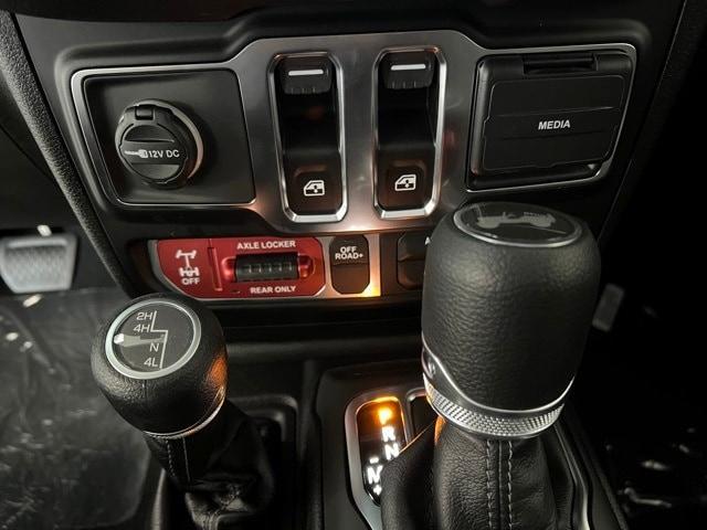 new 2025 Jeep Wrangler car, priced at $46,965