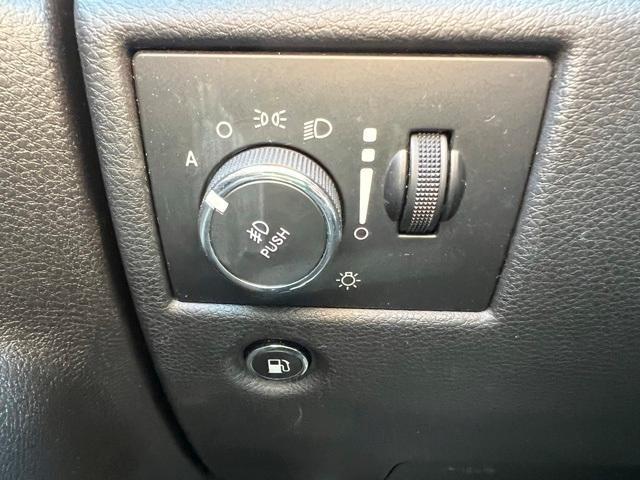 used 2019 Jeep Grand Cherokee car, priced at $20,000