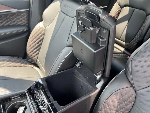 new 2025 Jeep Grand Cherokee car, priced at $56,145