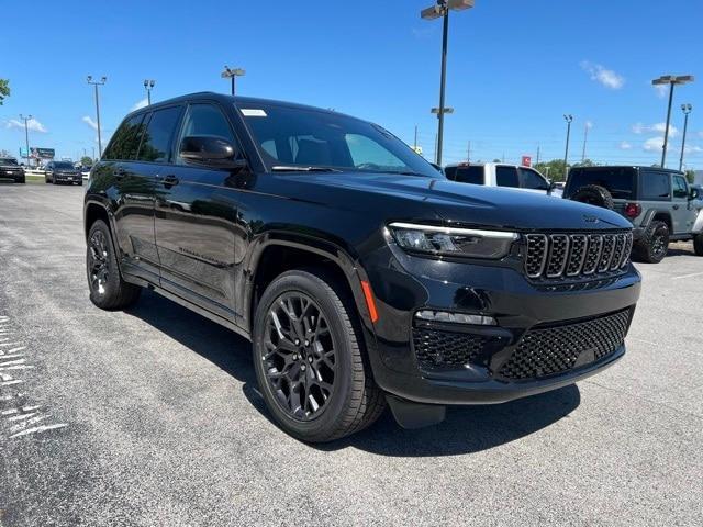 new 2025 Jeep Grand Cherokee car, priced at $56,145