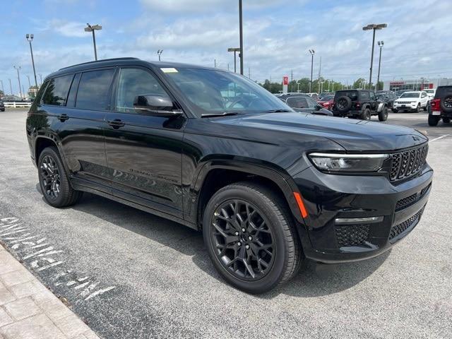 new 2025 Jeep Grand Cherokee L car, priced at $56,911