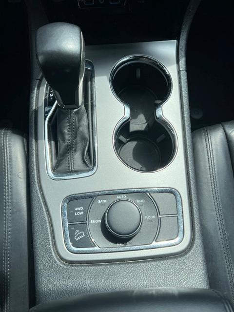 used 2020 Jeep Grand Cherokee car, priced at $21,500