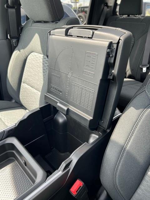 new 2025 Ram 1500 car, priced at $47,753