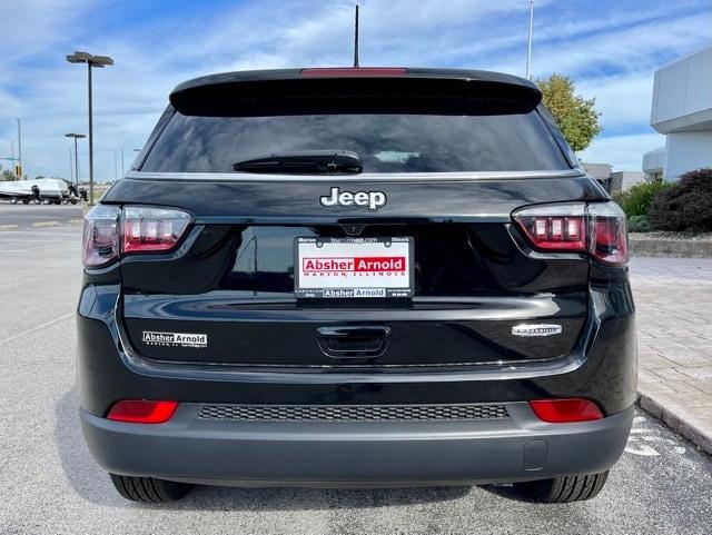 new 2022 Jeep Compass car, priced at $32,495