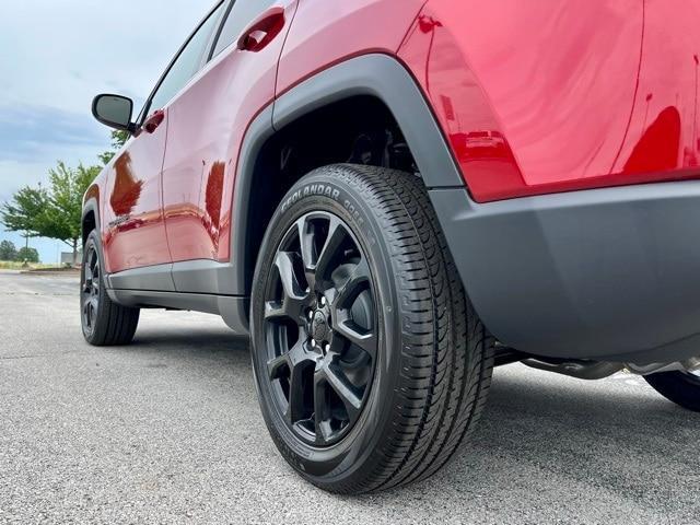 new 2024 Jeep Compass car, priced at $29,225