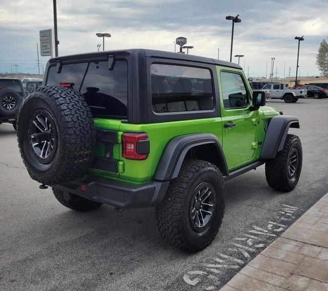 new 2025 Jeep Wrangler car, priced at $46,174