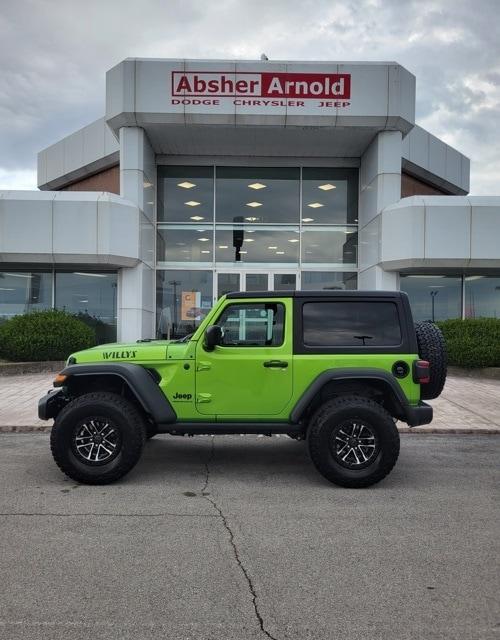new 2025 Jeep Wrangler car, priced at $46,174