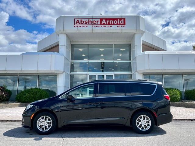 used 2023 Chrysler Pacifica car, priced at $24,547