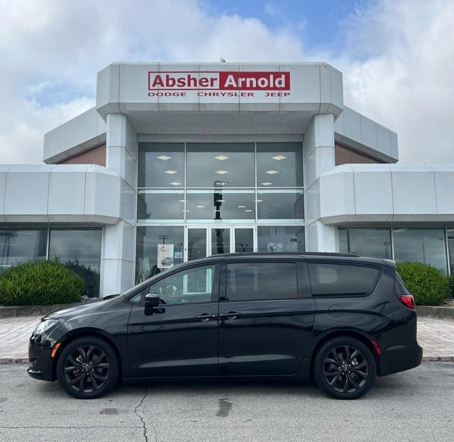 used 2020 Chrysler Pacifica car, priced at $17,900