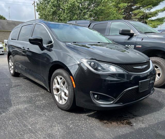 used 2020 Chrysler Pacifica car, priced at $16,100