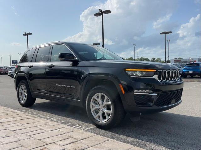 used 2023 Jeep Grand Cherokee car, priced at $32,275