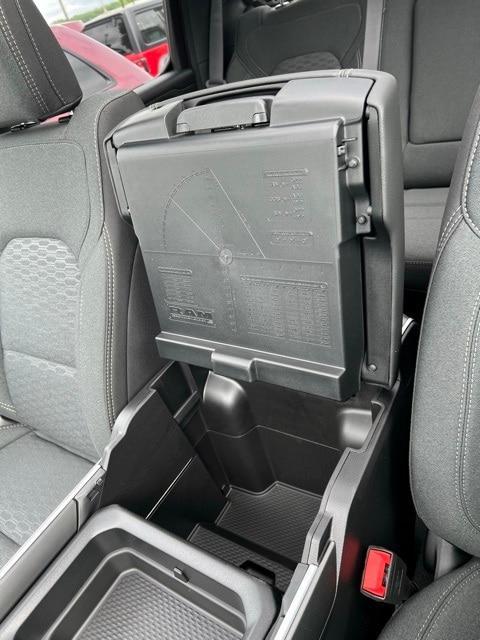 new 2025 Ram 1500 car, priced at $49,548