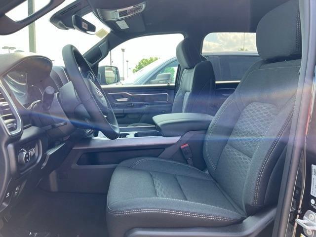 new 2025 Ram 1500 car, priced at $45,477