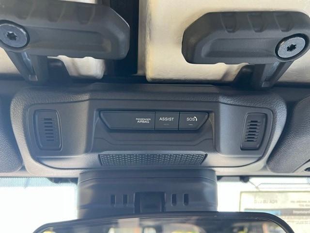 new 2025 Jeep Wrangler car, priced at $53,175