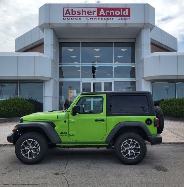 new 2025 Jeep Wrangler car, priced at $38,403