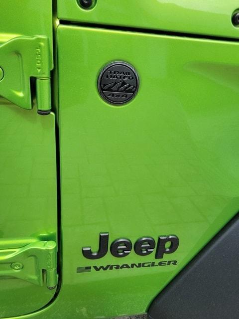 new 2025 Jeep Wrangler car, priced at $38,403