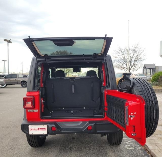 new 2025 Jeep Wrangler car, priced at $38,852