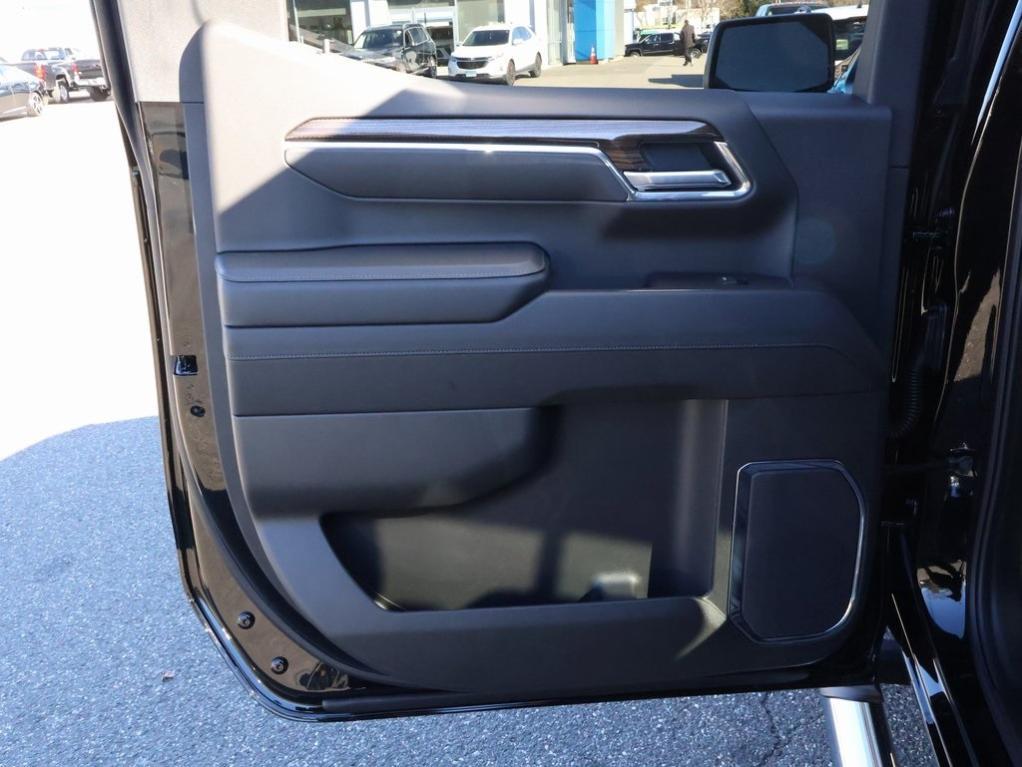 new 2025 Chevrolet Silverado 1500 car, priced at $57,424