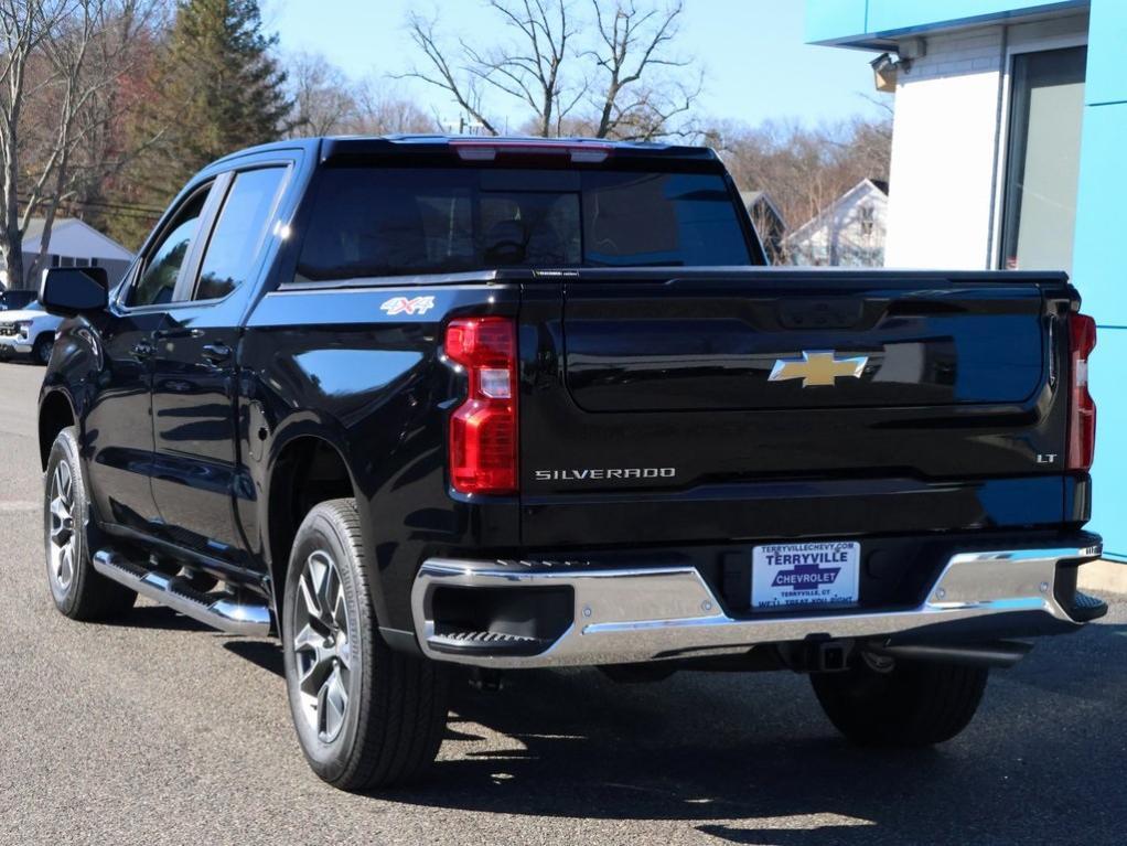 new 2025 Chevrolet Silverado 1500 car, priced at $57,424