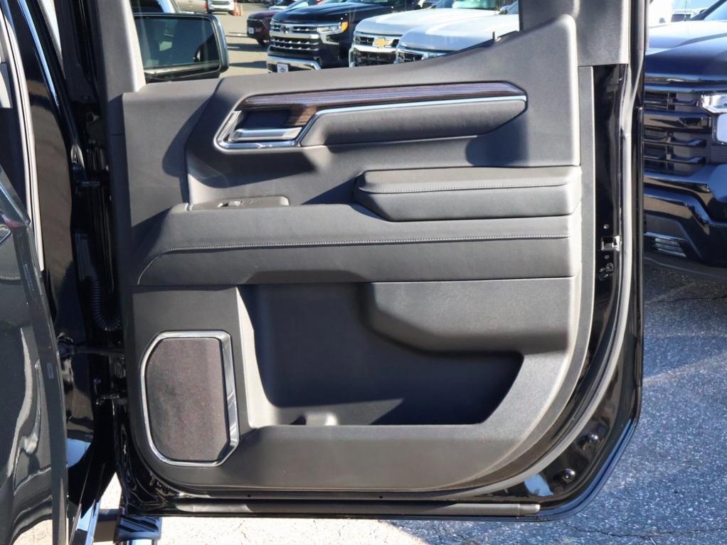 new 2025 Chevrolet Silverado 1500 car, priced at $57,424