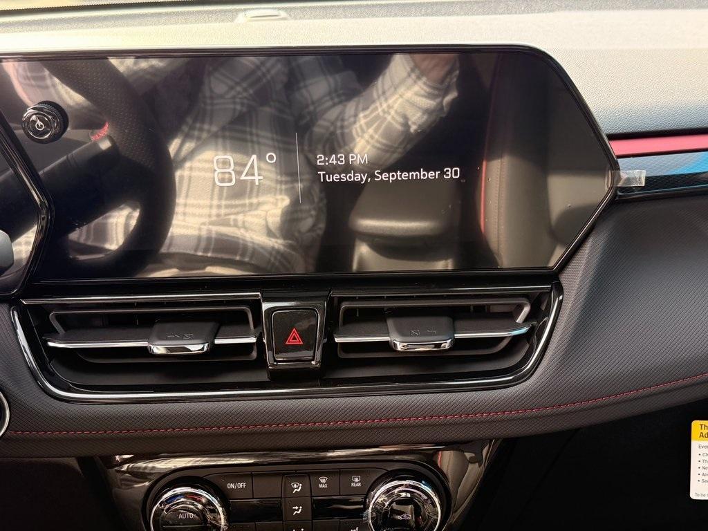 new 2026 Chevrolet TrailBlazer car, priced at $33,999