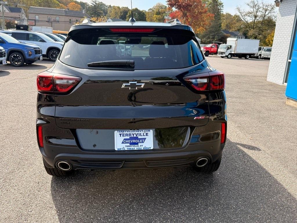 new 2026 Chevrolet TrailBlazer car, priced at $33,999