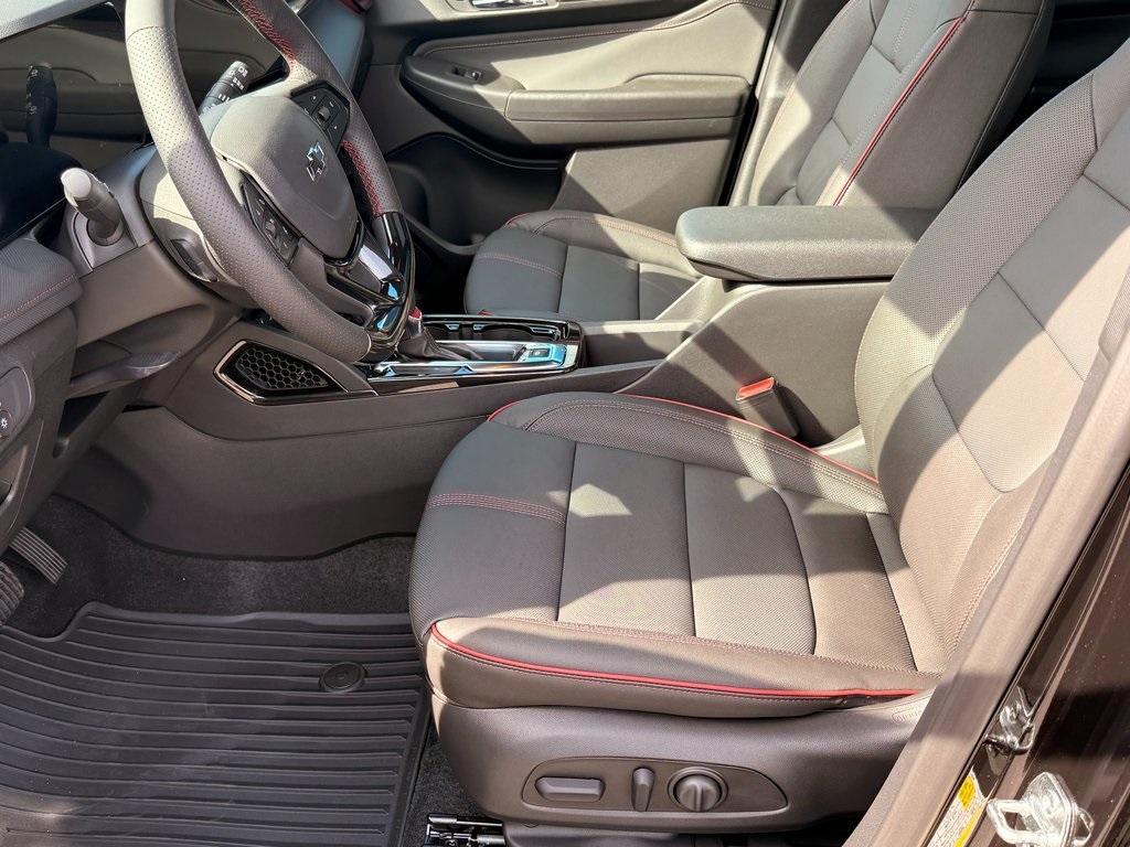 new 2026 Chevrolet TrailBlazer car, priced at $33,999