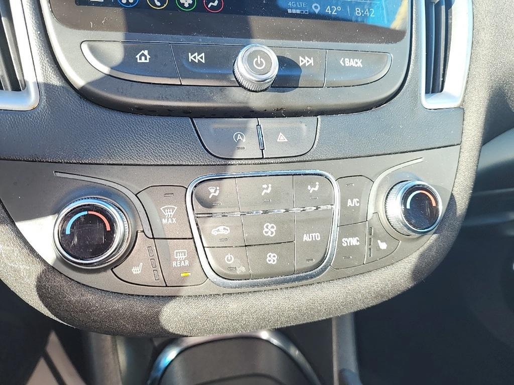 used 2024 Chevrolet Malibu car, priced at $19,250