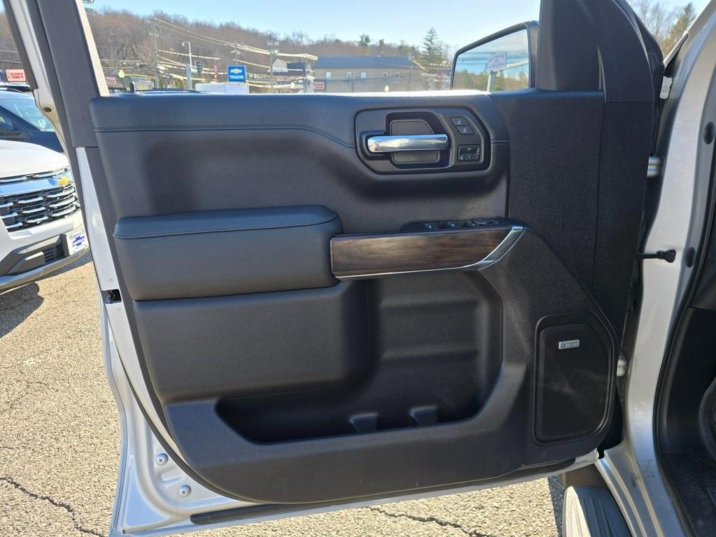 used 2022 GMC Sierra 1500 Limited car, priced at $42,903