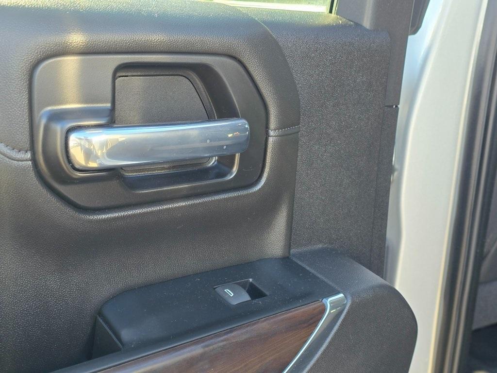 used 2022 GMC Sierra 1500 Limited car, priced at $42,903