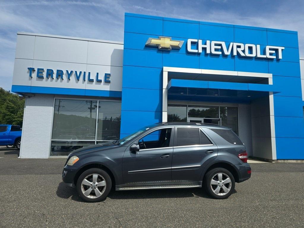 used 2010 Mercedes-Benz M-Class car, priced at $8,995