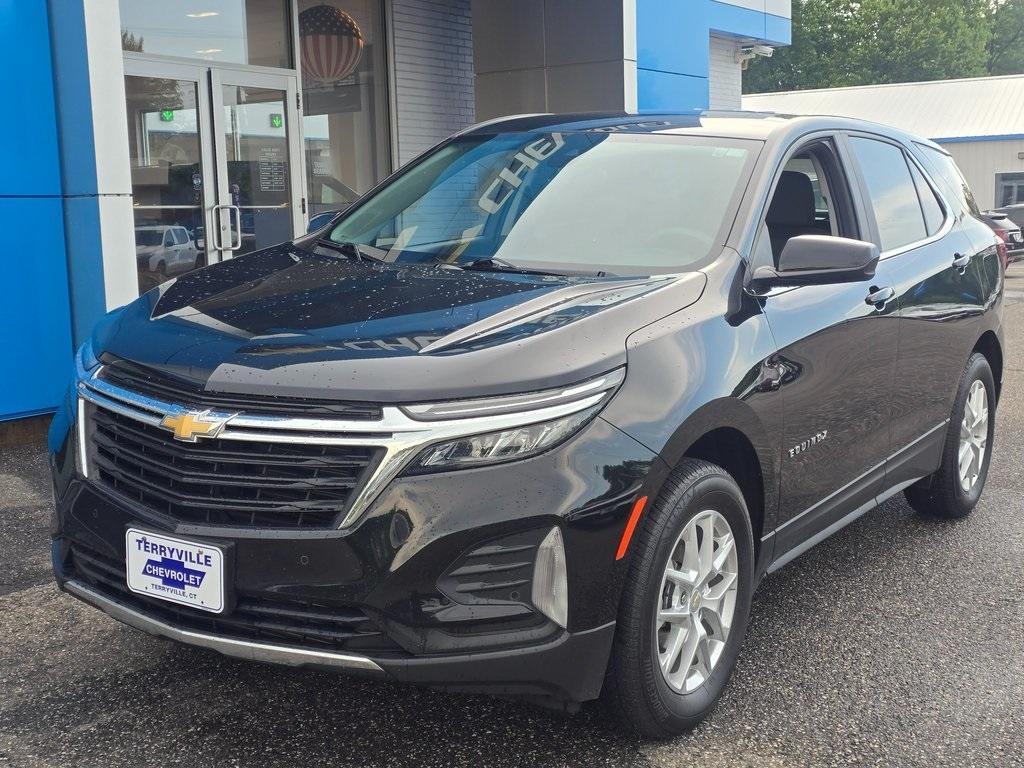 used 2024 Chevrolet Equinox car, priced at $25,362