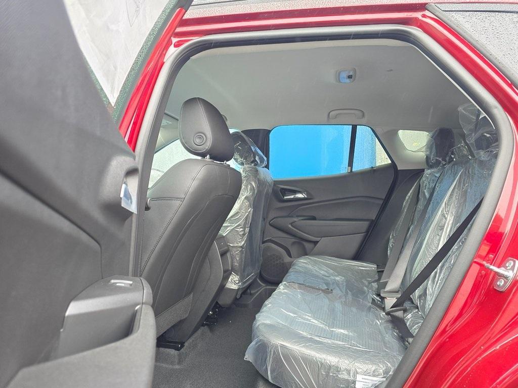 new 2025 Chevrolet Trax car, priced at $25,701