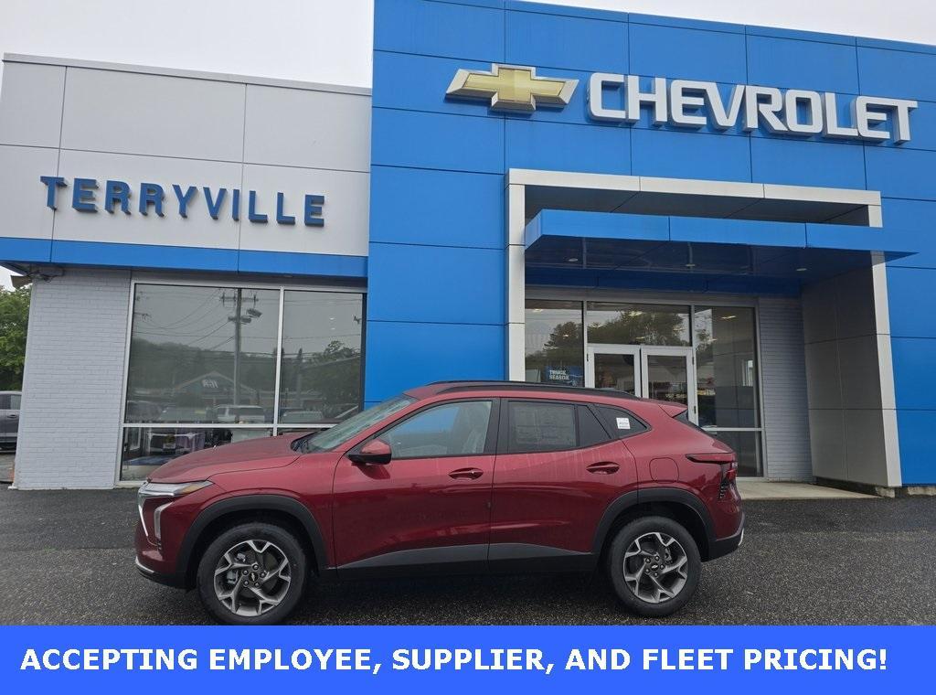 new 2025 Chevrolet Trax car, priced at $25,701