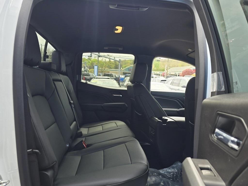 new 2025 Chevrolet Colorado car, priced at $45,425