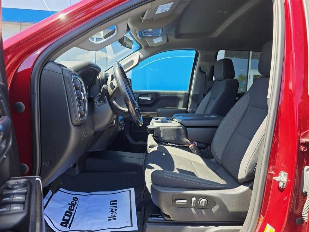 used 2021 Chevrolet Silverado 1500 car, priced at $37,561