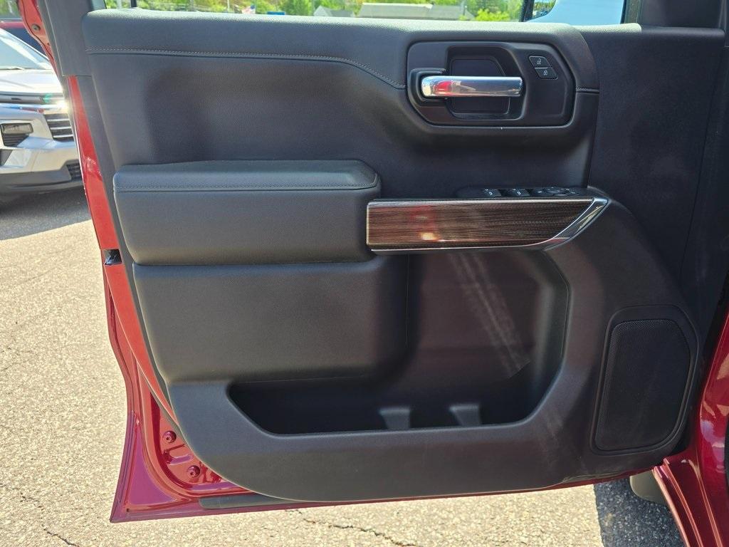used 2021 Chevrolet Silverado 1500 car, priced at $37,561