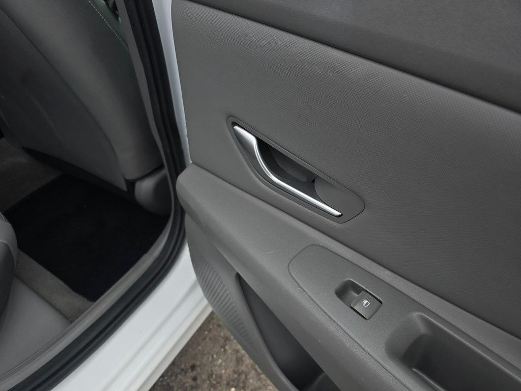 used 2022 Hyundai Elantra car, priced at $19,949